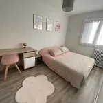 Apartment A 2 Pas Du Centre, 2 Chambres, 4 A 6 Personnes, Parking, Netflix