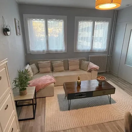 Appartement A 2 Pas Du Centre, 2 Chambres, 4 A 6 Personnes, Parking