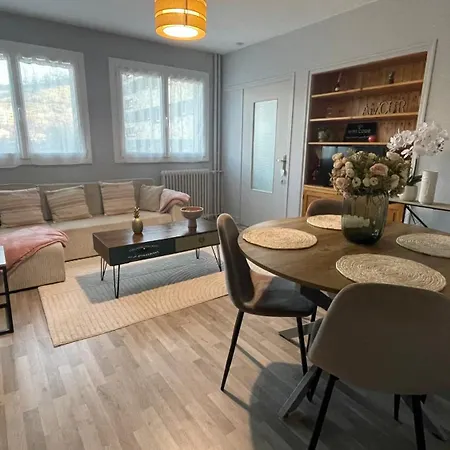 Appartement A 2 Pas Du Centre, 2 Chambres, 4 A 6 Personnes, Parking *